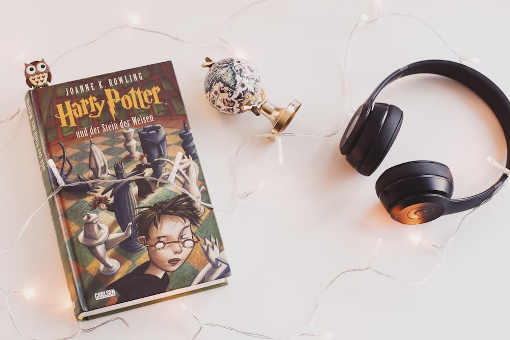 Explorando Mundos Fantásticos: Libros Frikis para Regalar a tus Seres Queridos